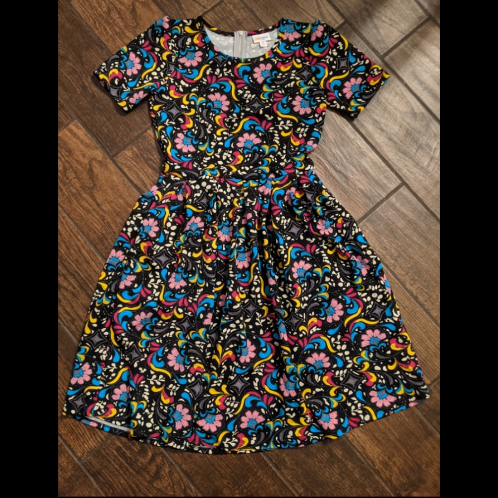 LuLaRoe Amelia Dress